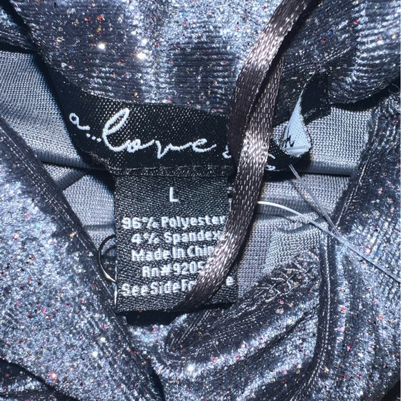 🆕 Beautiful, Sparkly ~ A Love Story Blue Sparkle Top - Picture 12 of 15